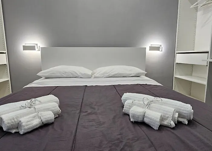 Bed and Breakfast Duomo View Napoli